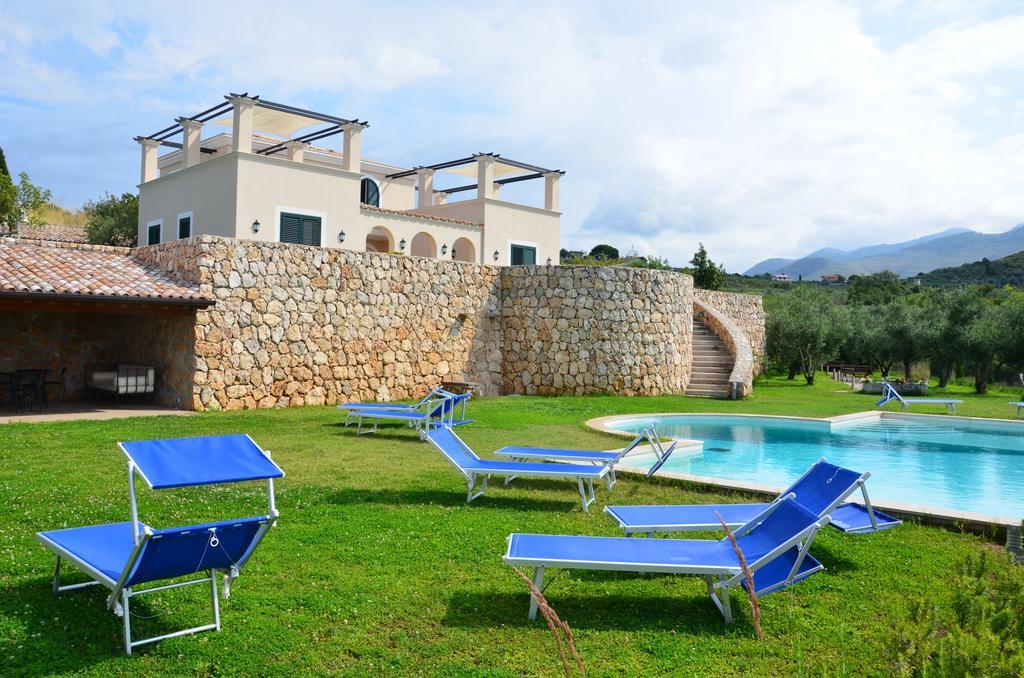 Collina Degli Ulivi B&B Itri Exterior foto